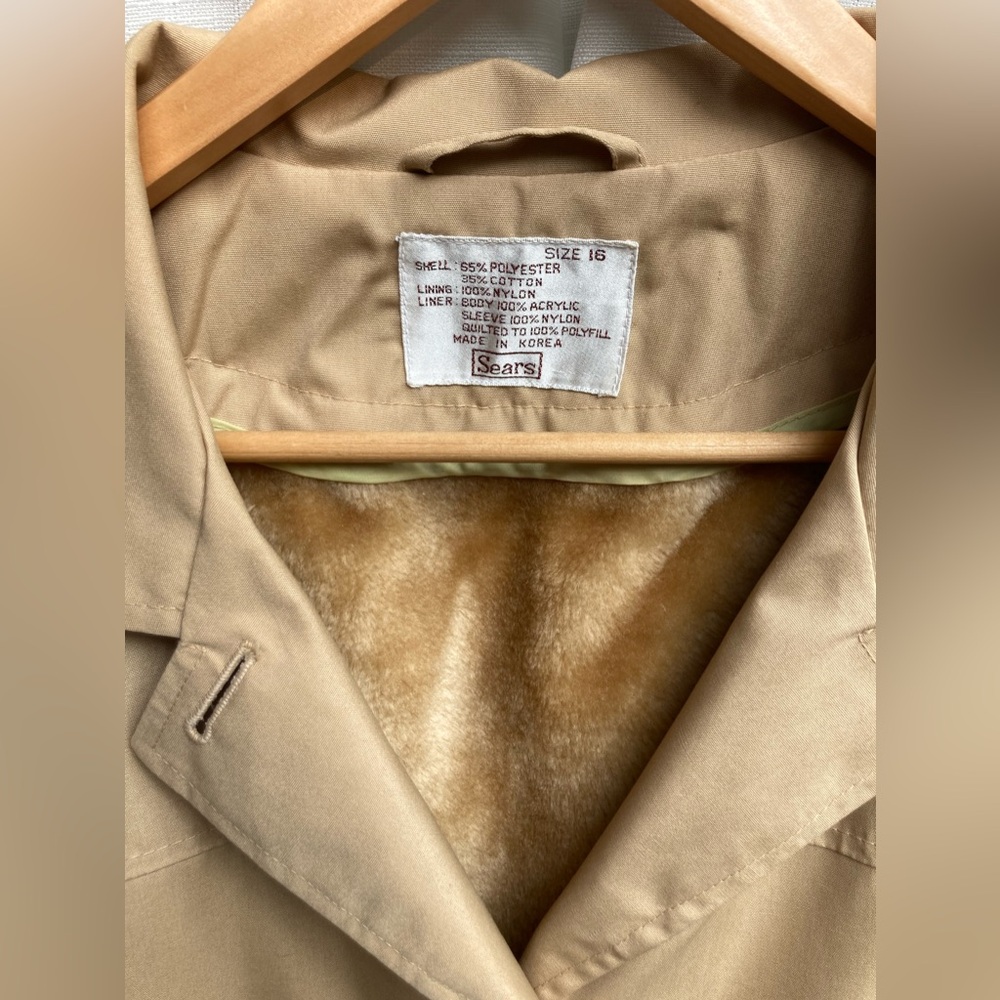 Vintage Sears All-Weather Coat w/ Faux Fur Lining, Tan, Women’s Size 16 - Picture 3 of 14